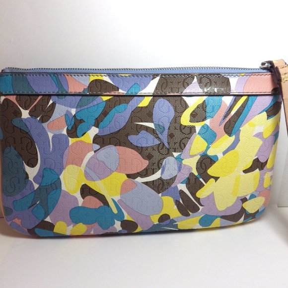 Guess Wristlet/ Clutch/ Purse Vegan Colorful Abstract Print - Picture 2 of 7